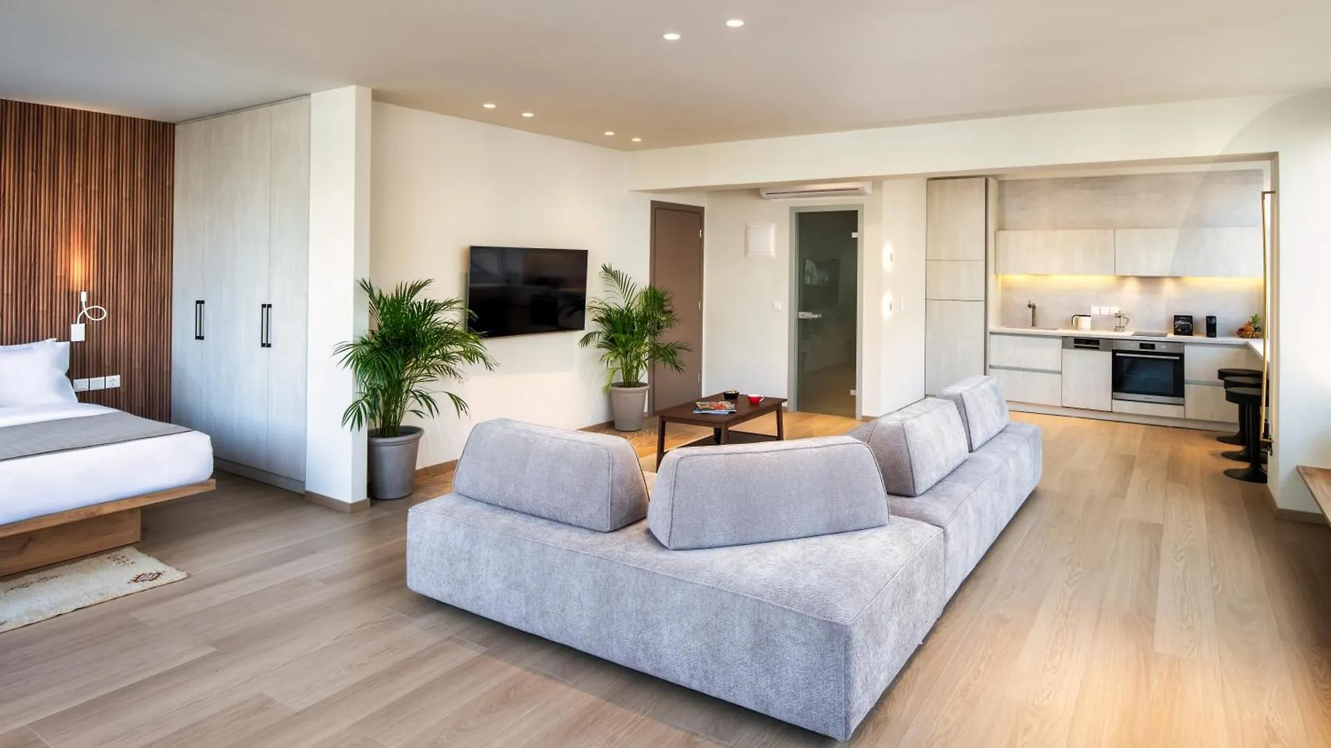 Pelagus City - Grand View Suite Thessaloniki 0*,  Greece